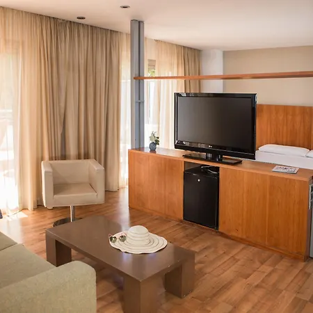 Rvhotels Nautic Park 4*