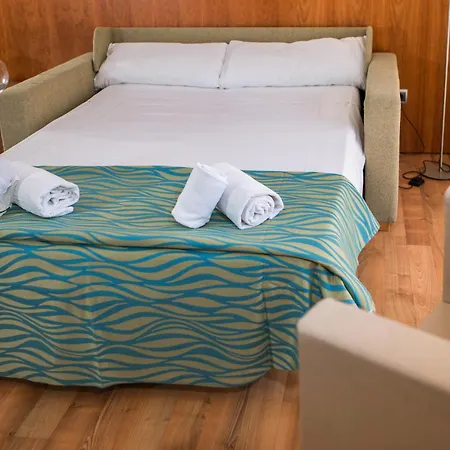 호텔 Rvhotels Nautic Park 플라티야 다로