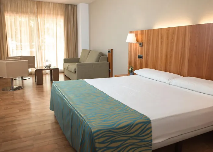 Rvhotels Nautic Park 4* 普拉加德阿罗