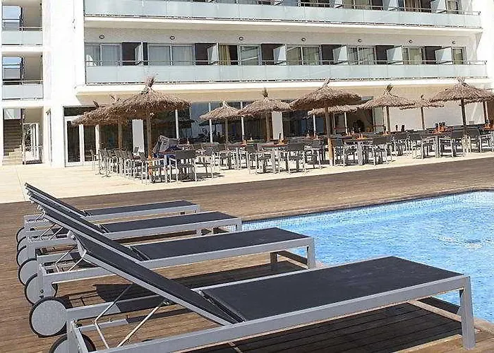 Rvhotels Nautic Park פלטחה ד'ארו