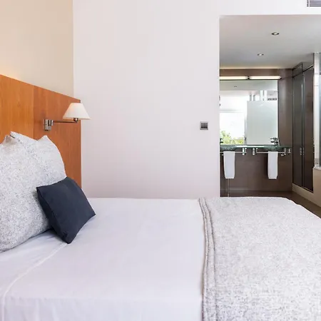 ホテル Rvhotels Nautic Park 4*