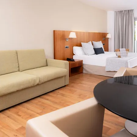 Rvhotels Nautic Park ホテル 4*