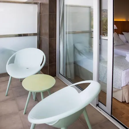 ホテル Rvhotels Nautic Park 4*