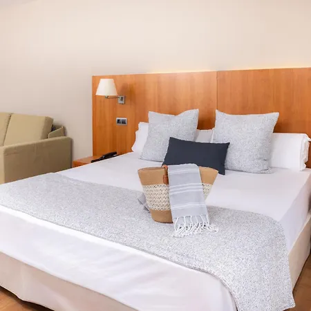 Rvhotels Nautic Park 4*