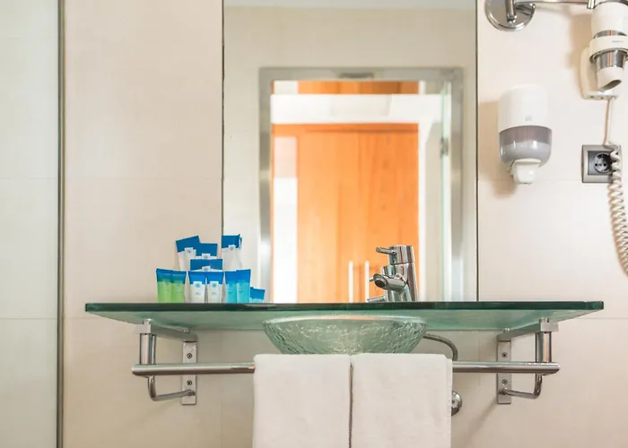 Rvhotels Nautic Park 4*