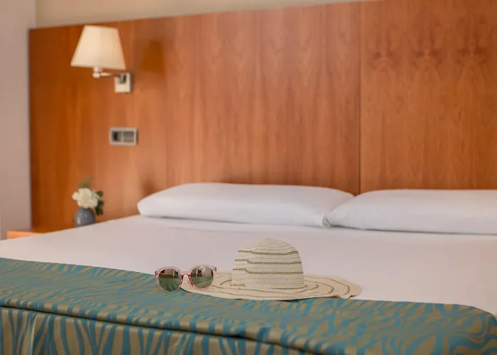 Rvhotels Nautic Park Hotel 4*