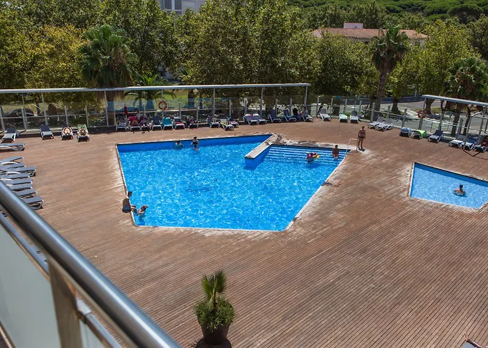 Ξενοδοχείο Rvhotels Nautic Park 4*